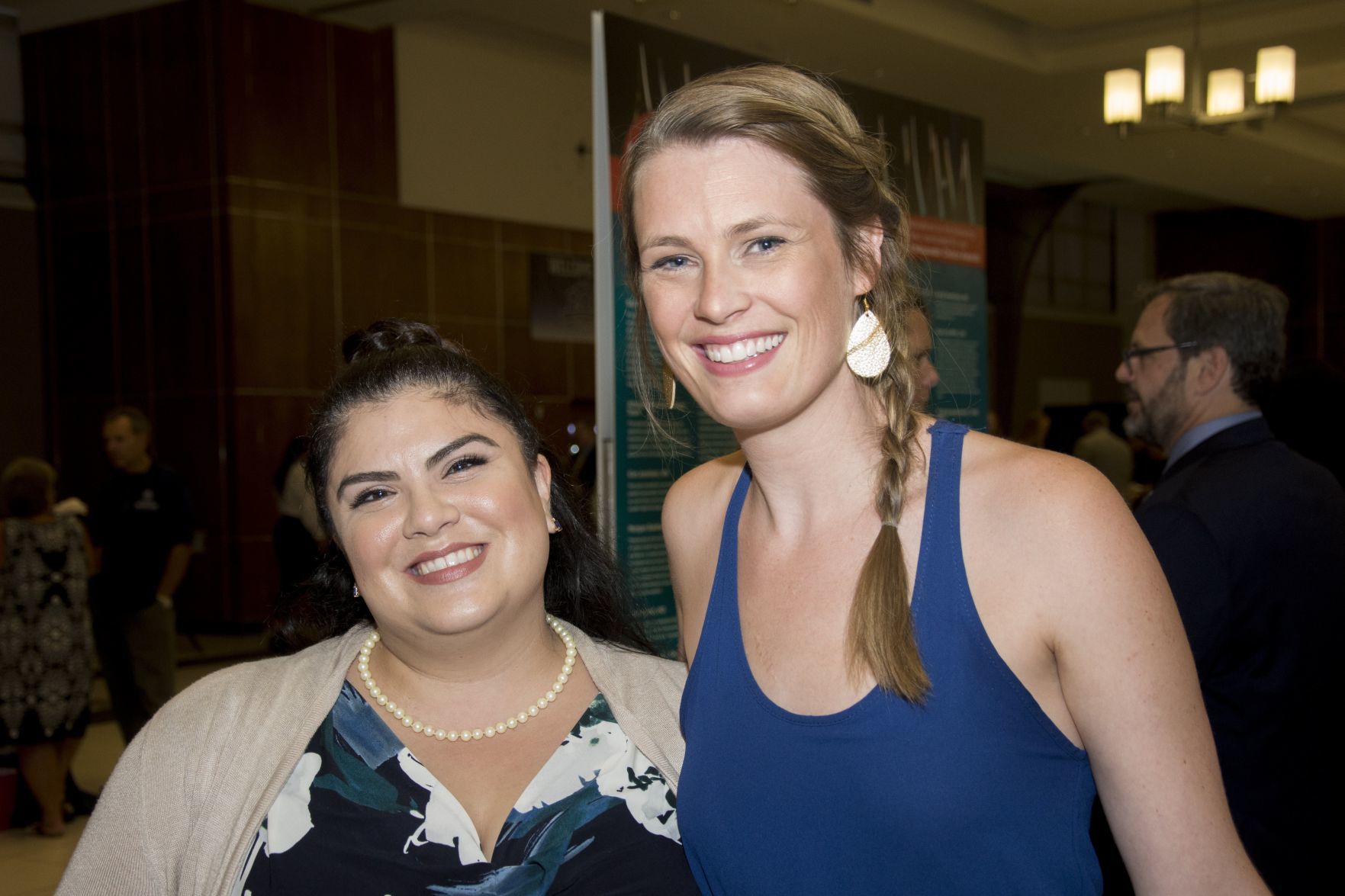 Juanita Allmon, Janna Webber